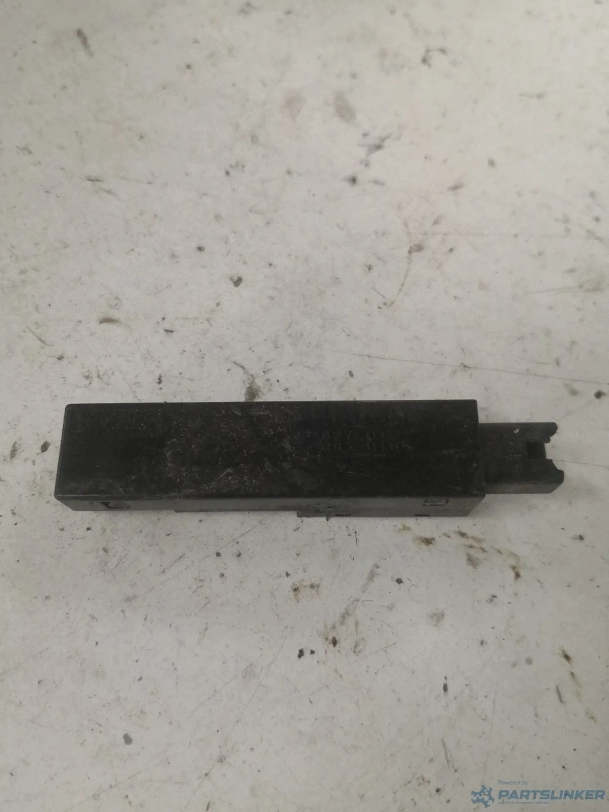 GPS Antenne (Haifischflosse) Toyota RAV 4 6270Q830185