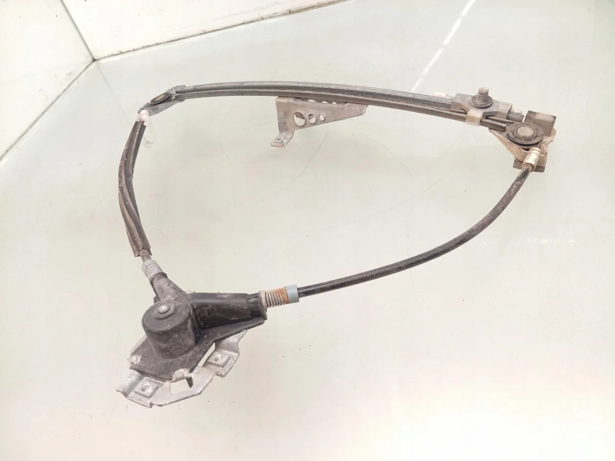 Audi 80/90 S2 B4 Front Door Window Regulator 8A0837399 thumbnail 3