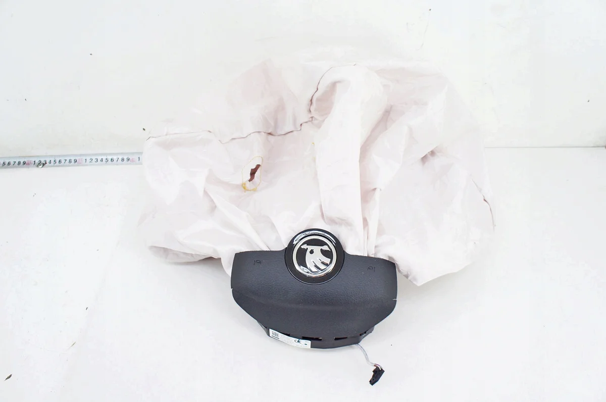 Ohjauspyörän airbag Skoda Scala 6V0880201ACIZY image 4
