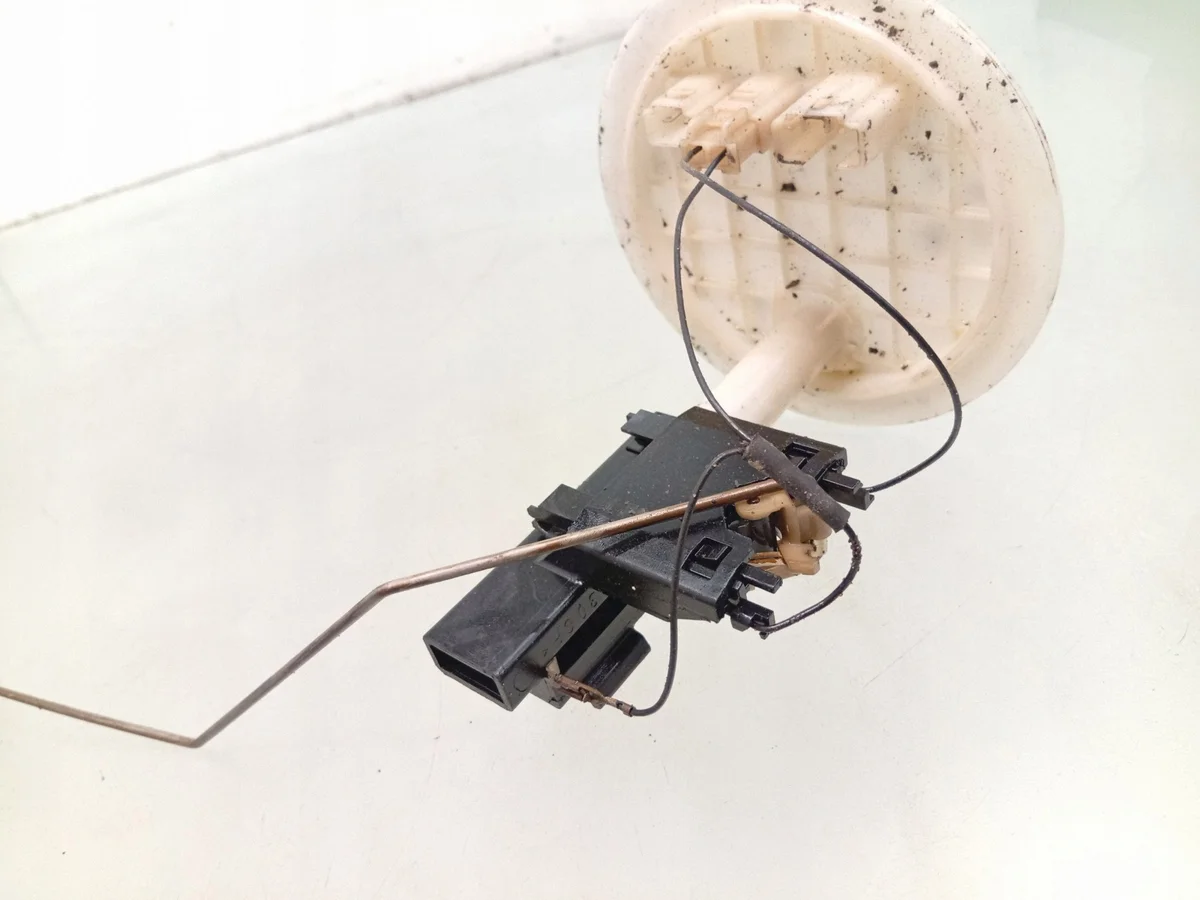 Sensor de nível de combustível Volvo S60 59219 image 3