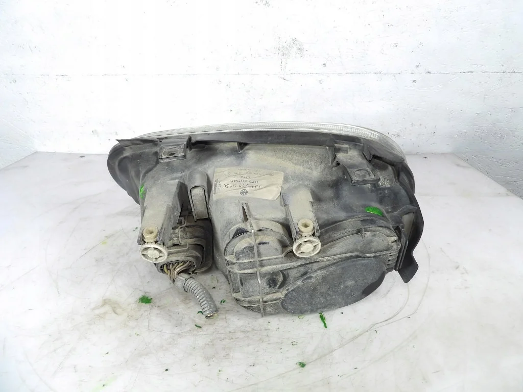 Scheinwerfer rechts VW Golf IV 1J1941016C thumbnail 1