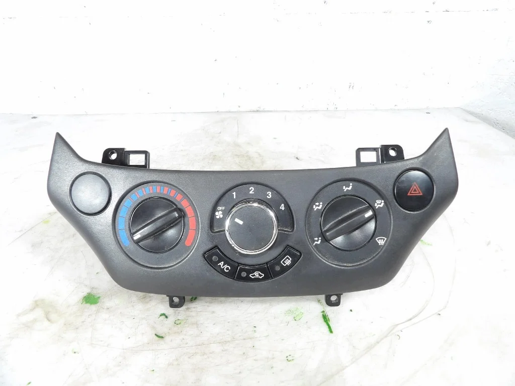 Chevrolet Aveo T250 ilmastointipaneeli