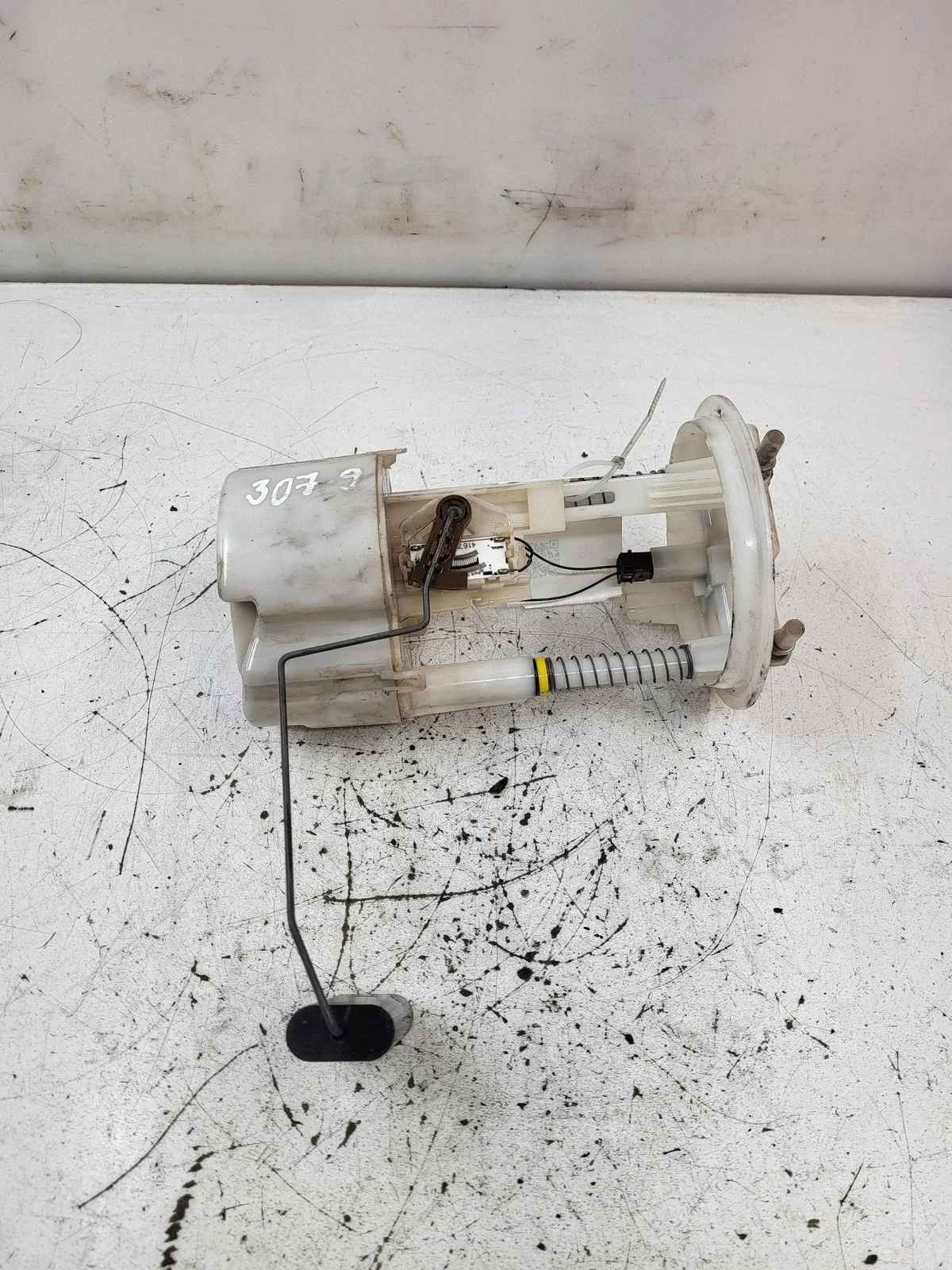 Capteur niveau carburant 170409U21B Nissan Juke F15