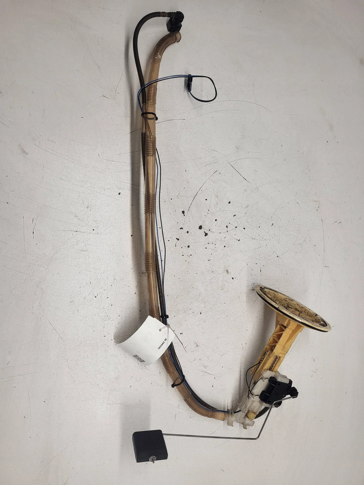 Polttoainepumppu Ford Kuga Mk1 2.0 TDCI 9V41-9275-BA
