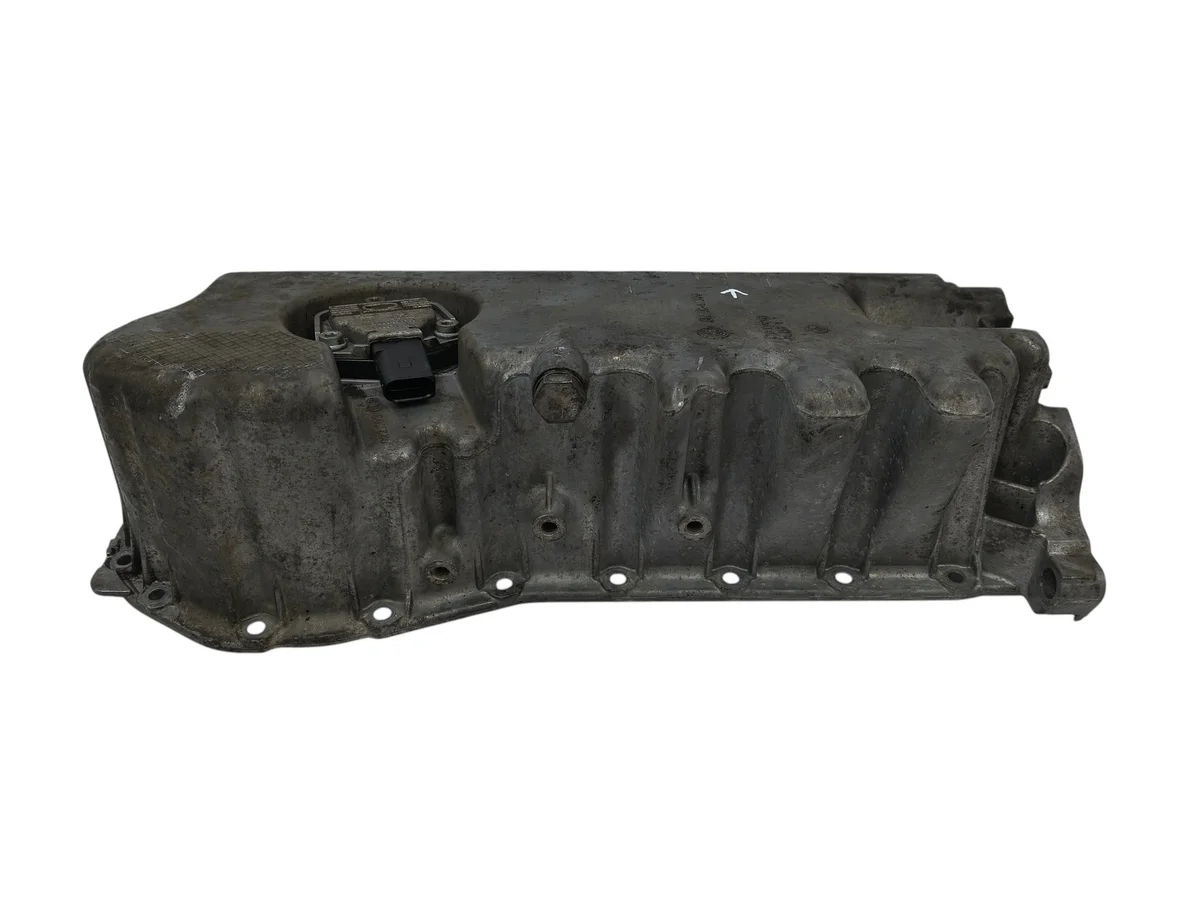 Miska oleju VW Touareg Golf R32 Porsche Cayenne 3.2 VR6 022103603L