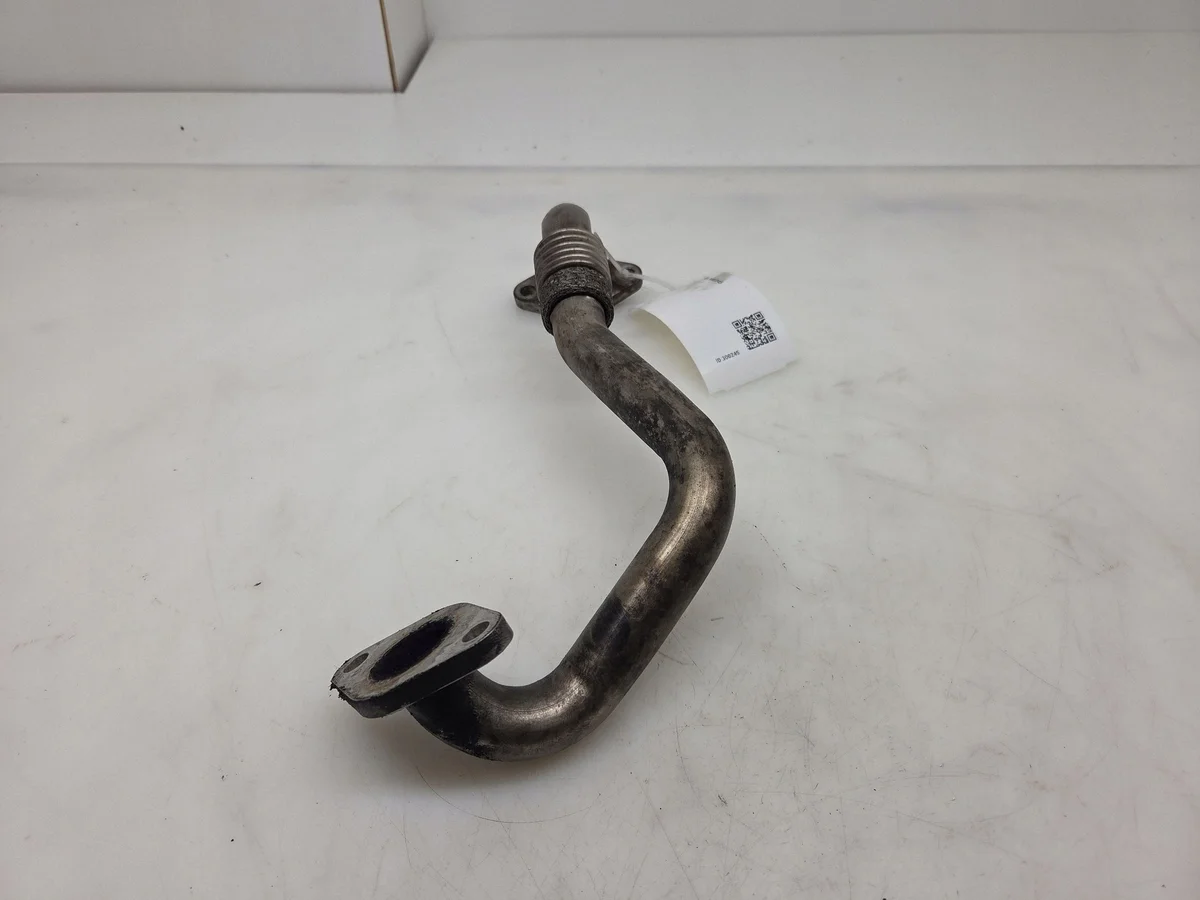 VW Multivan T5 EGR-Leitung 07012