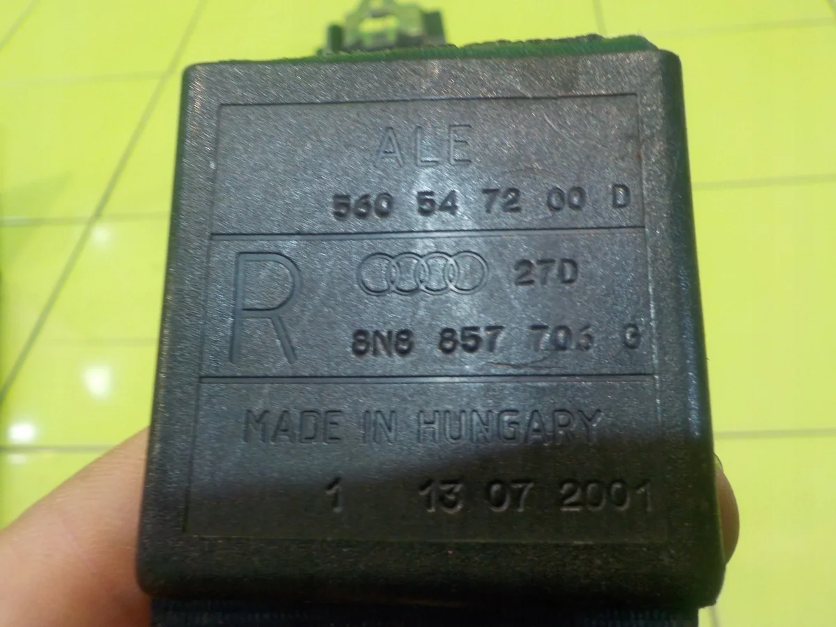 Turvavyö Audi TT 8N 8N8857706G image 4