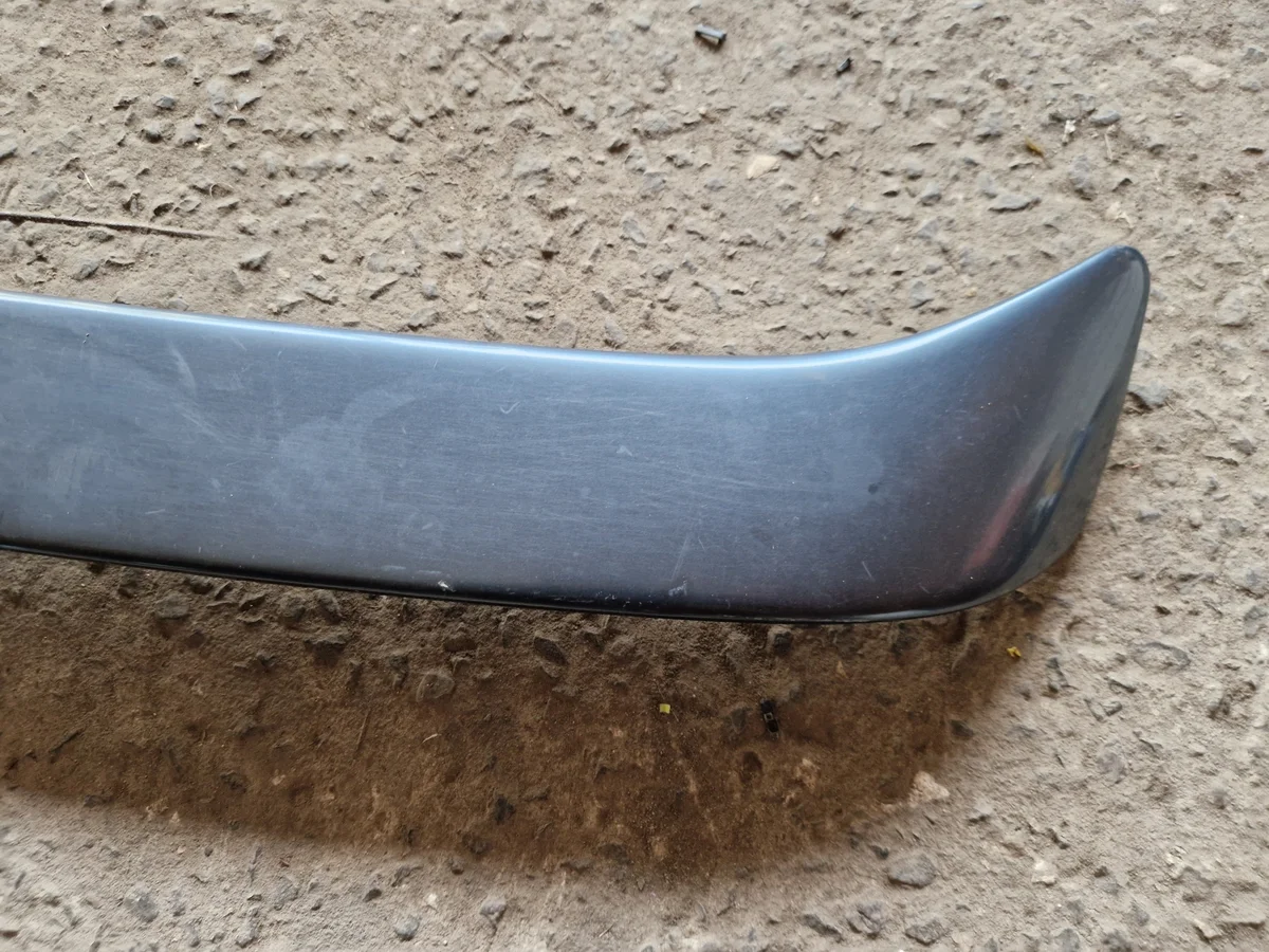 Spoiler coffre Seat Cordoba I