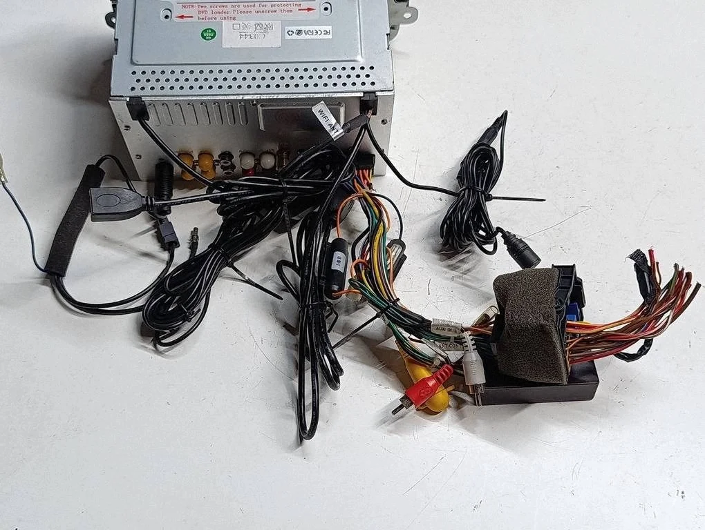 Radio Volkswagen Scirocco III A5AW21FAW5810 image 8