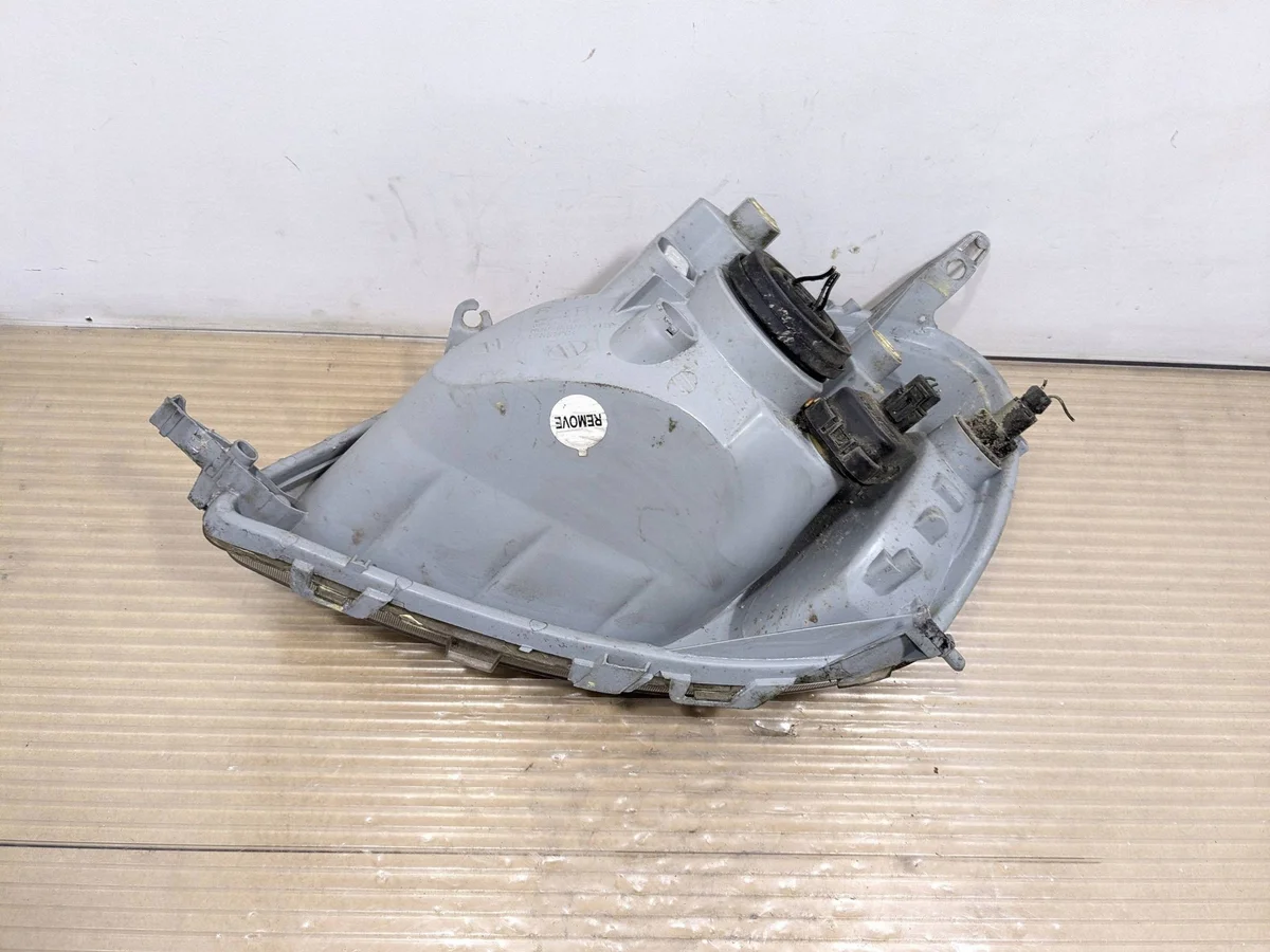 Toyota Yaris Ajovalo 0821211F7R oikea image 3