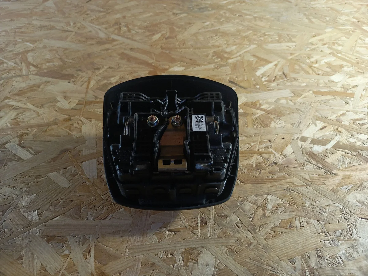 Renault Megane III Airbag-ohjauspyörä 6106288 thumbnail 3