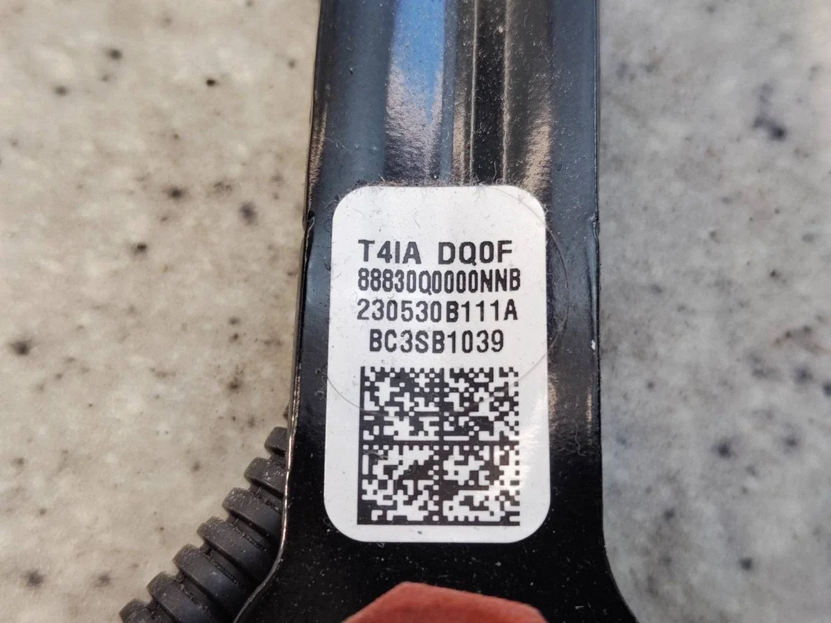Hyundai Bayon Gurtschloss vorne links 88830Q0000 image 4