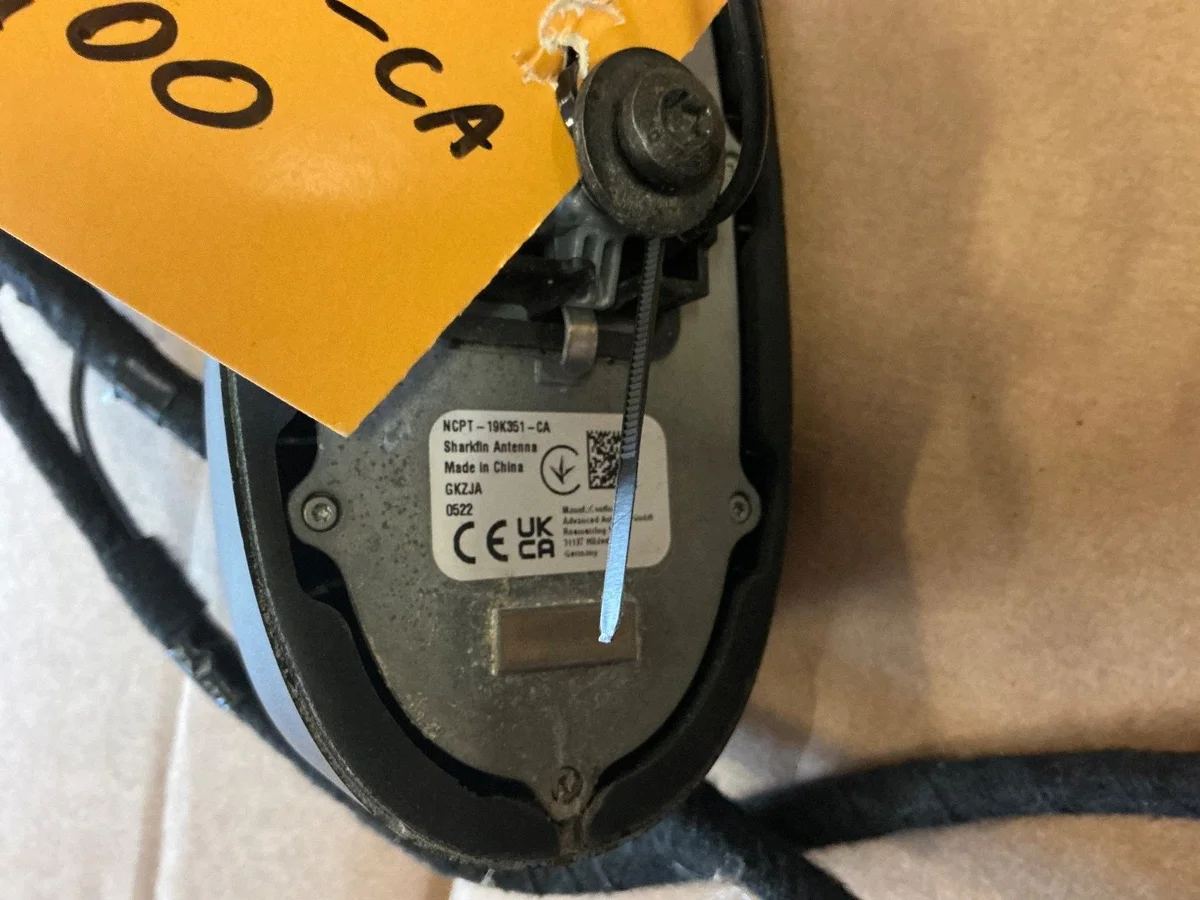 GPS Antenne (haai) Ford Transit VII NCPT19K361CA image 5
