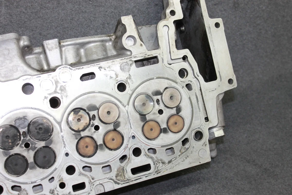BMW Cilinderkop 11127810463 thumbnail 7