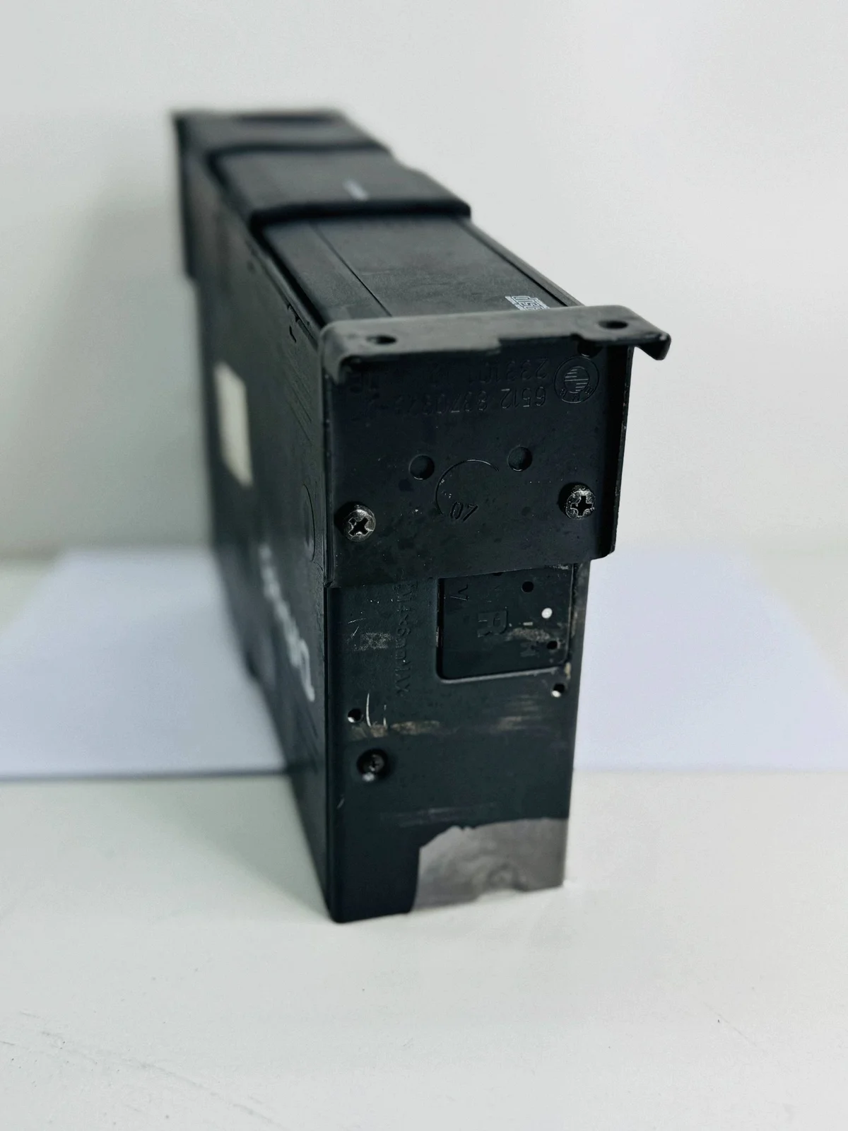 BMW CD Changer 65126946990 image 5