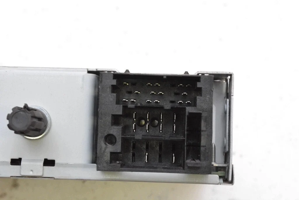 Radio CD 281150042R Renault Kangoo II 07-13 image 7