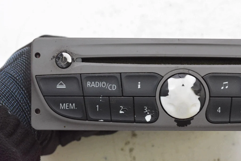 Radio CD 281150042R Renault Kangoo II 07-13 image 8