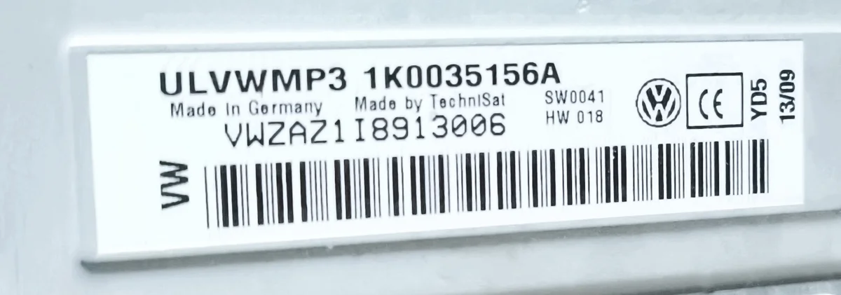 VW Golf V Touran I Radio CD 1K0035156A image 3