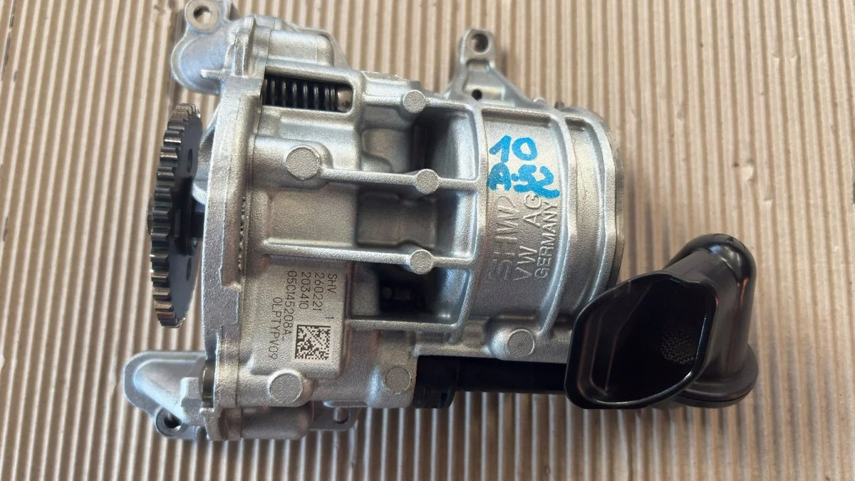 Oljepump 05C145208A för VW Taigo 1.0 TSI