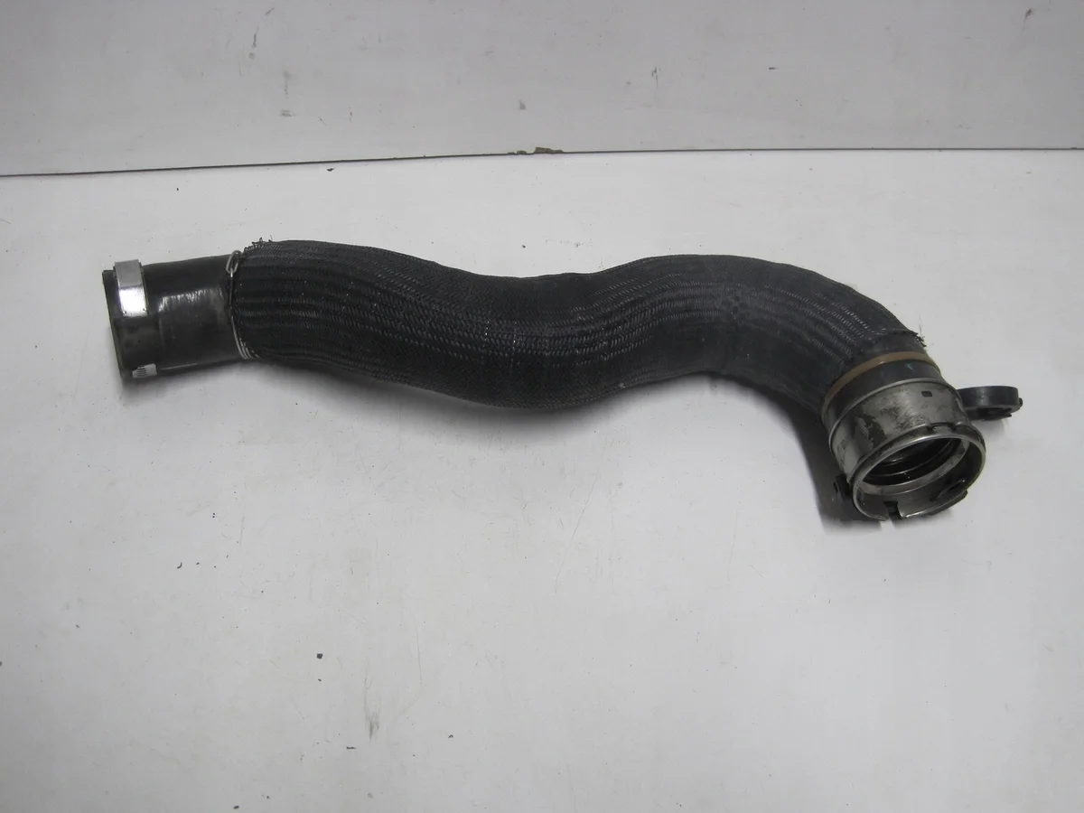 Air Radiator Hose Peugeot 9820115580