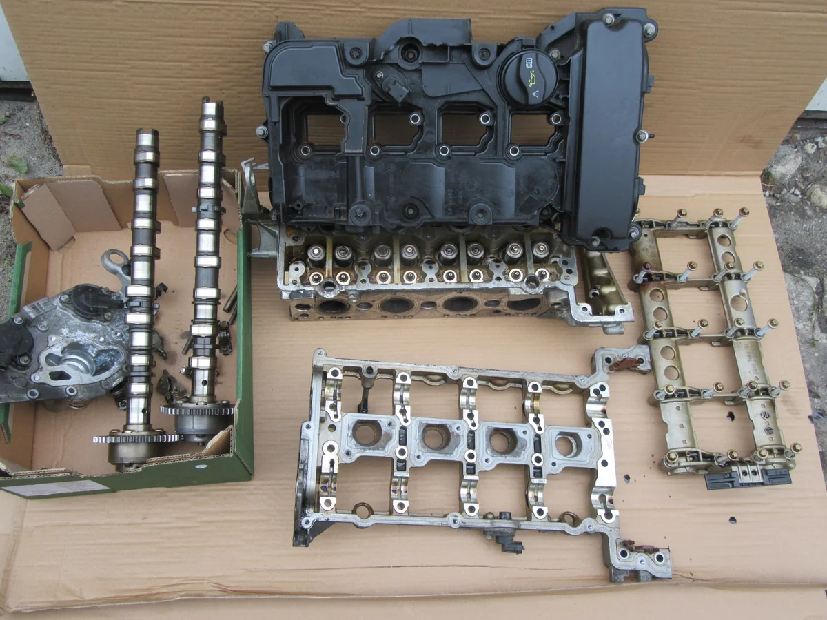Sylinterinkansi Mercedes C E W204 W207 W212 271.820