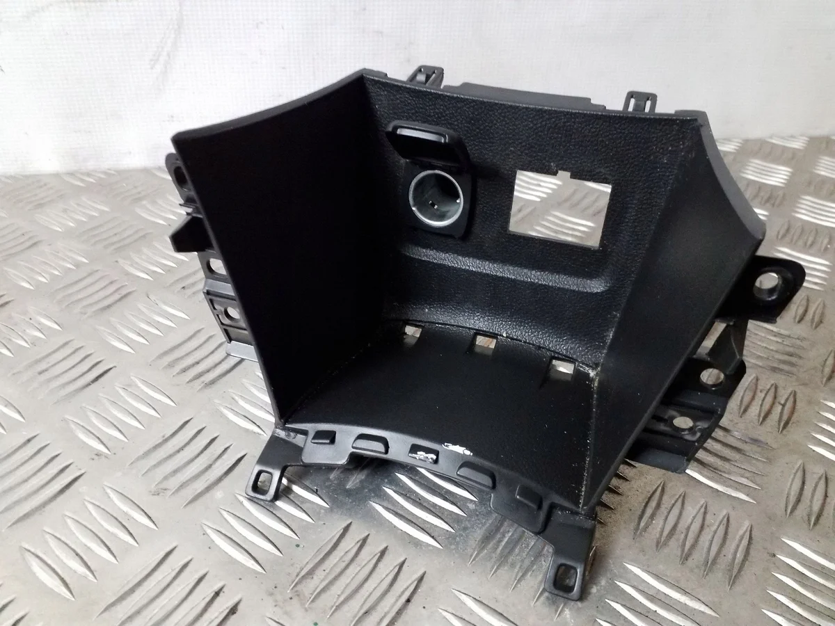 Steckdose Zigarettenanzünder Opel Mokka 95080702 2012-2019