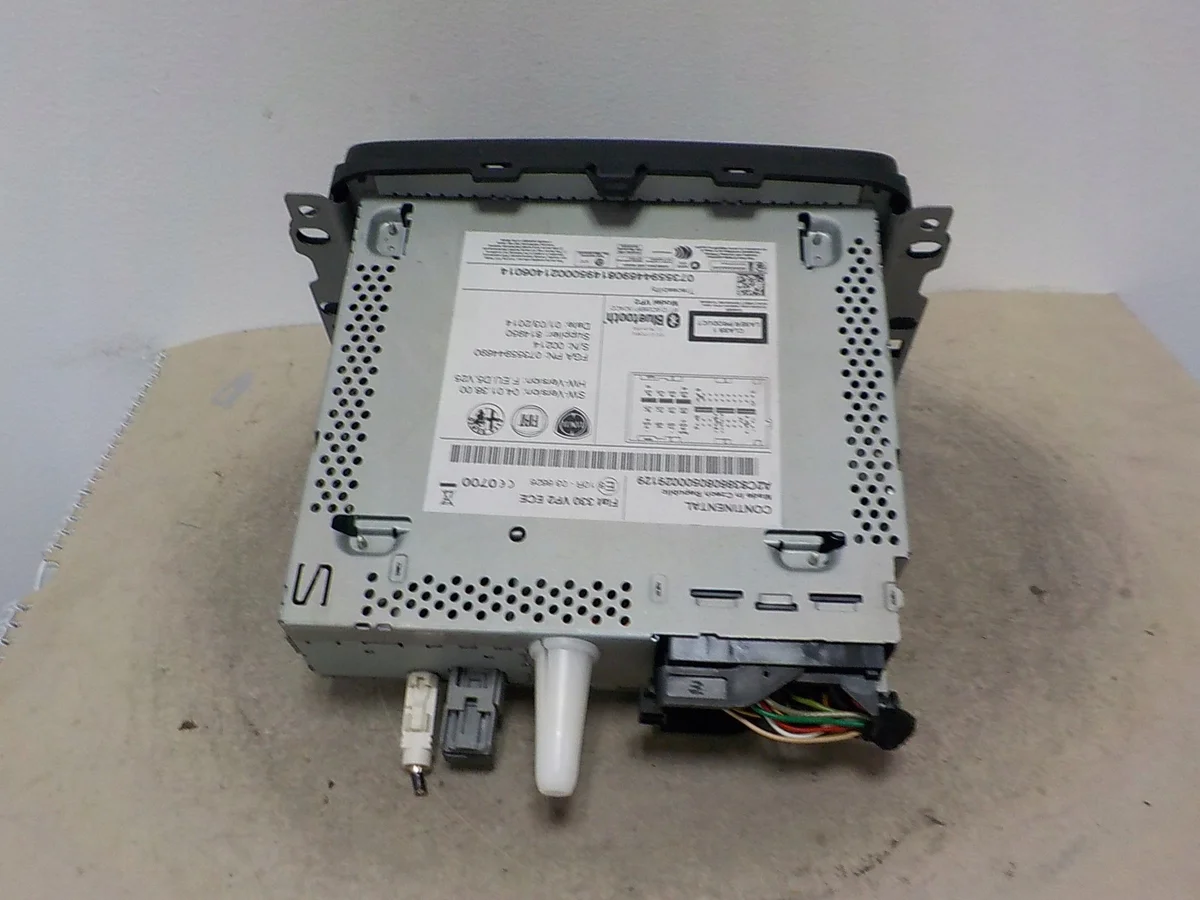Radio Fiat 500L 07355944690 image 3