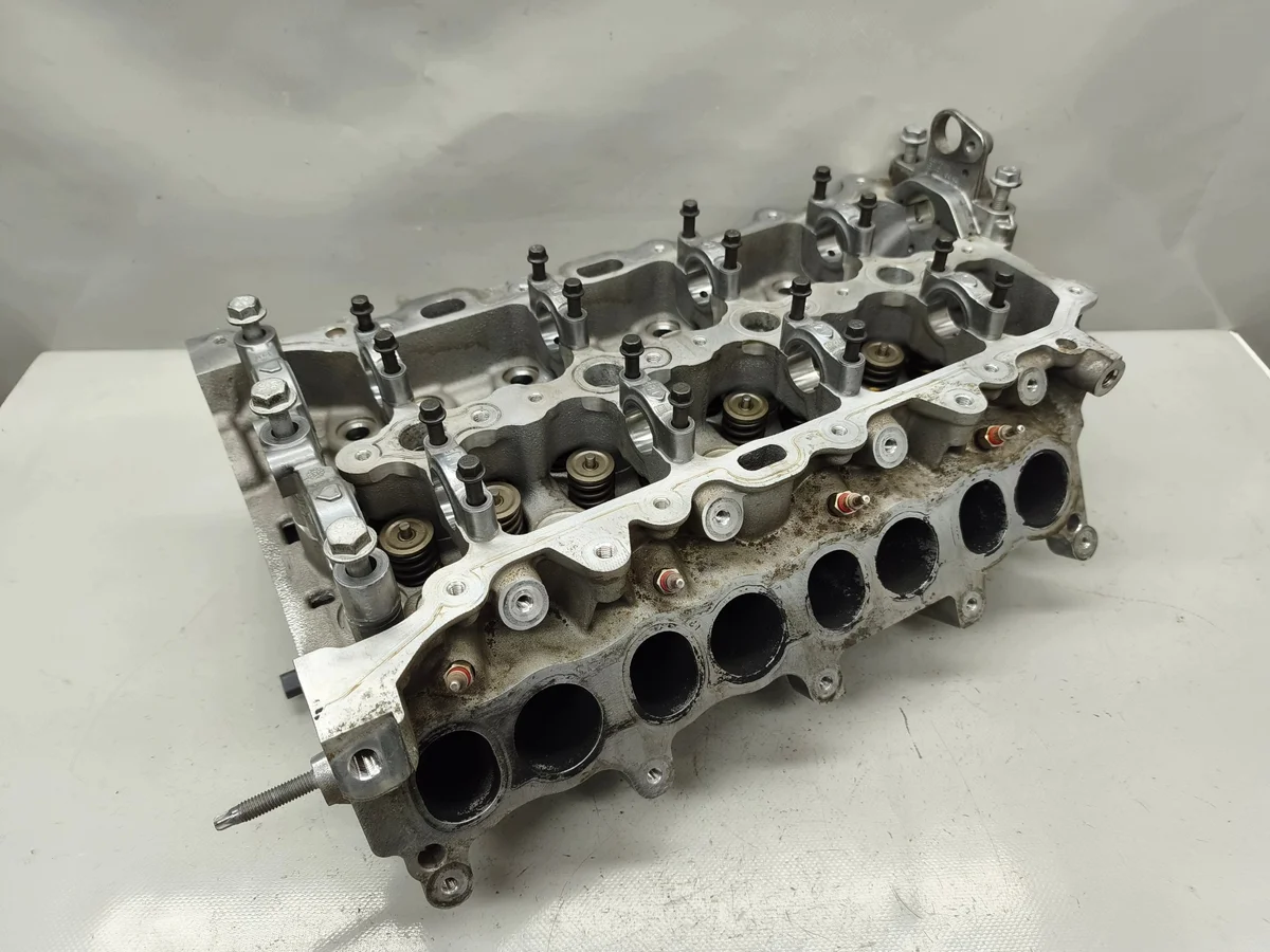 Sylinterikansi Opel 2.0 CDTI B20DTH 55599663