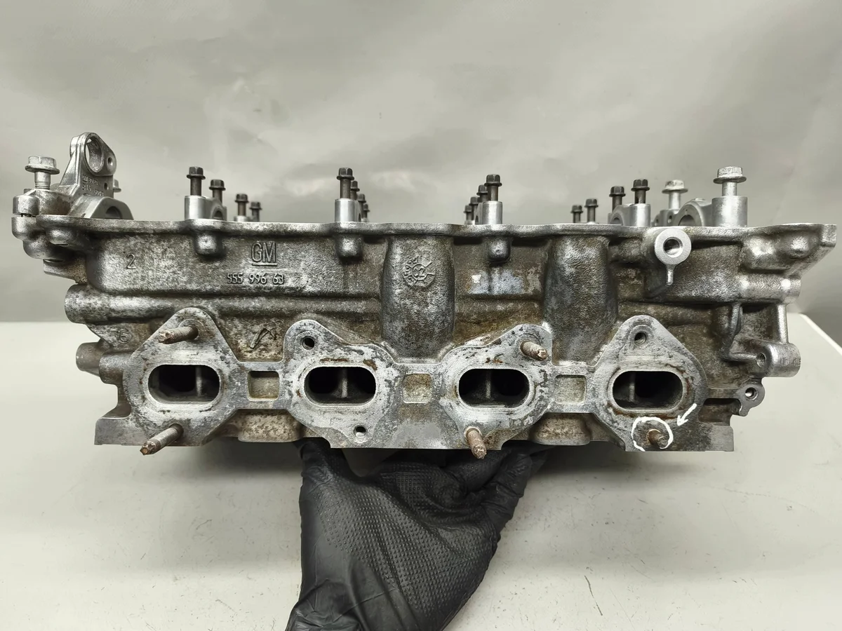 Sylinterikansi Opel 2.0 CDTI B20DTH 55599663 thumbnail 4