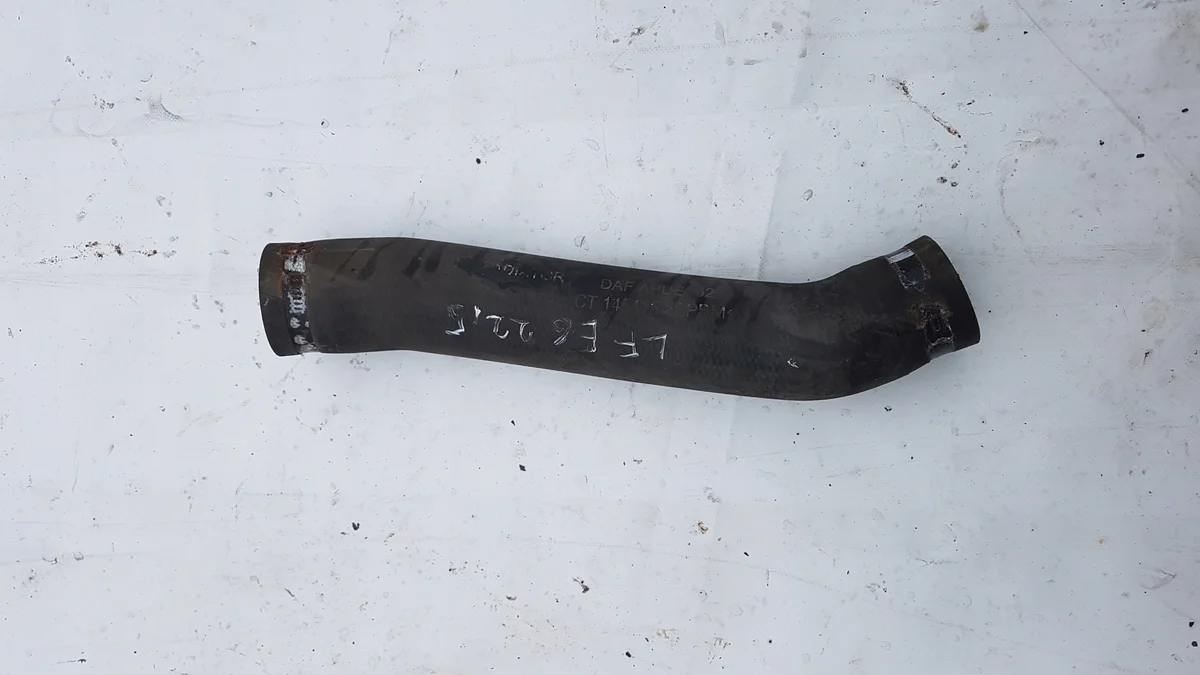 Kühler Wasserschlauch DAF LF EURO 6 APUE362