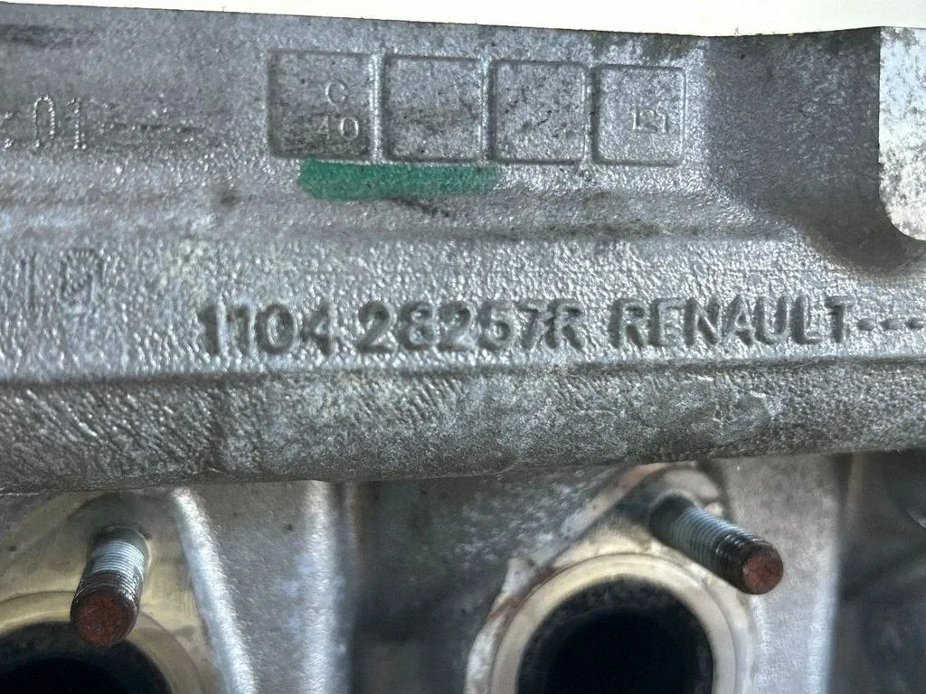 Renault 110428257R Testata thumbnail 3