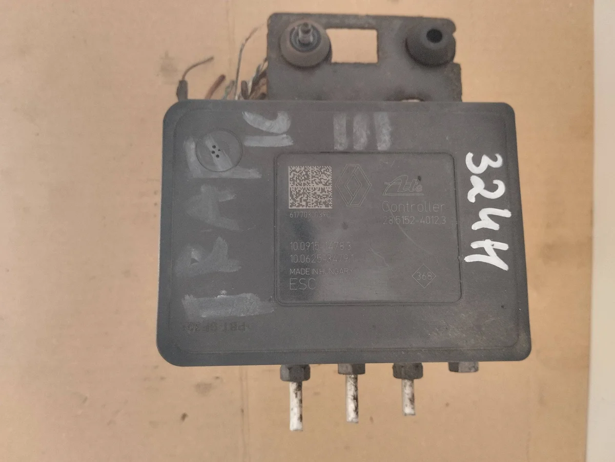 Pompe ABS 476601418R Renault Trafic Opel Vivaro