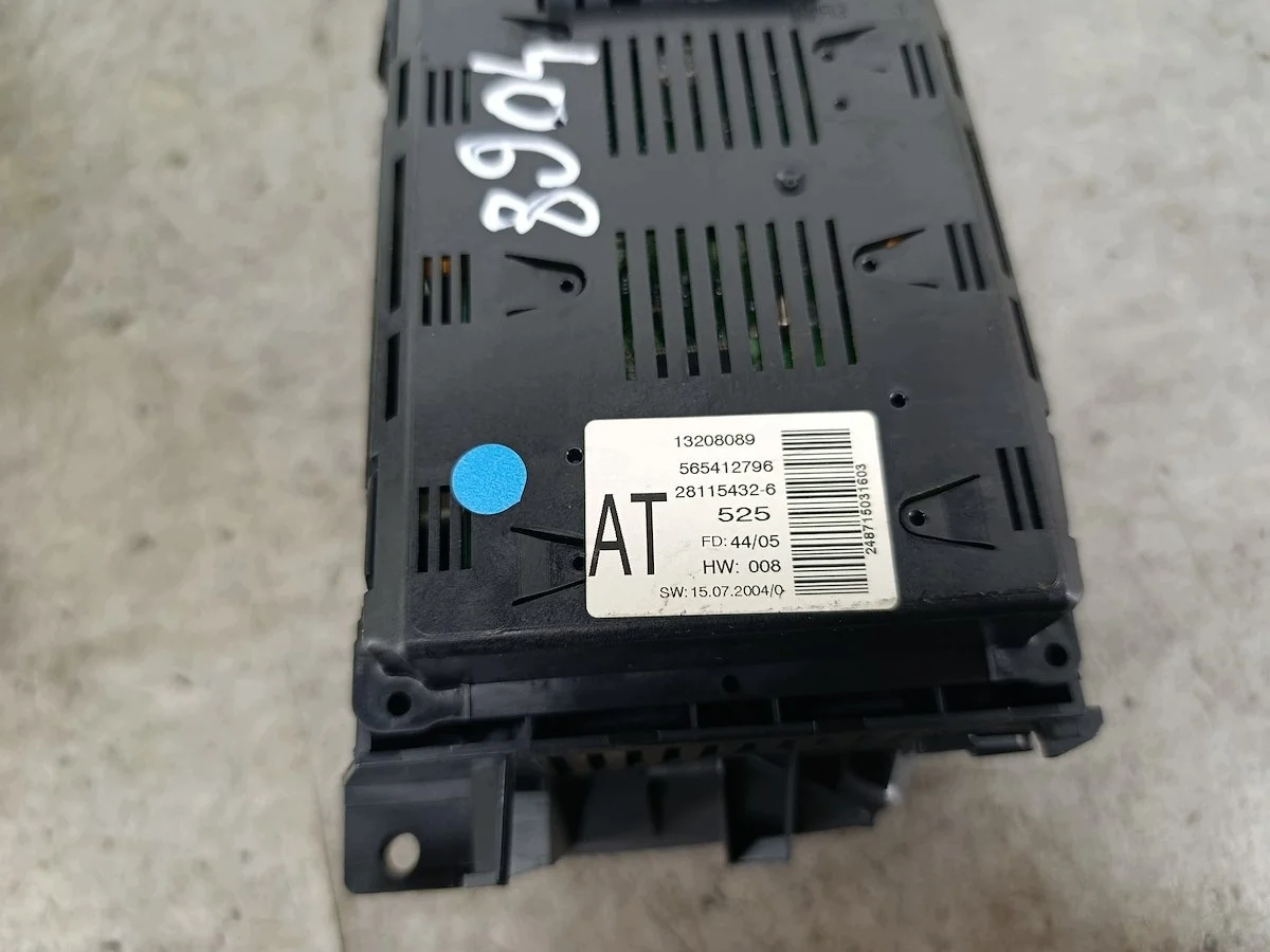 Multimediayksikkö Opel Zafira B 13208089 image 8
