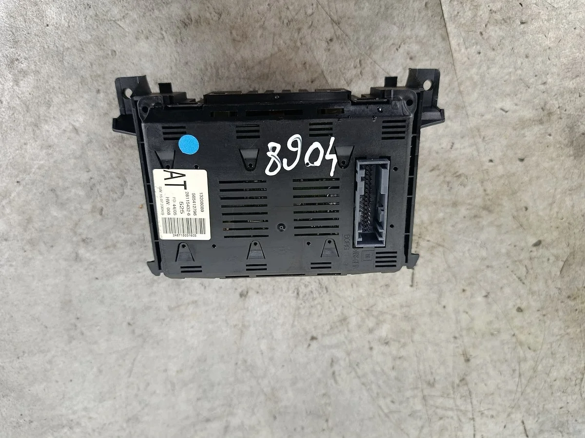 Multimediayksikkö Opel Zafira B 13208089 image 9