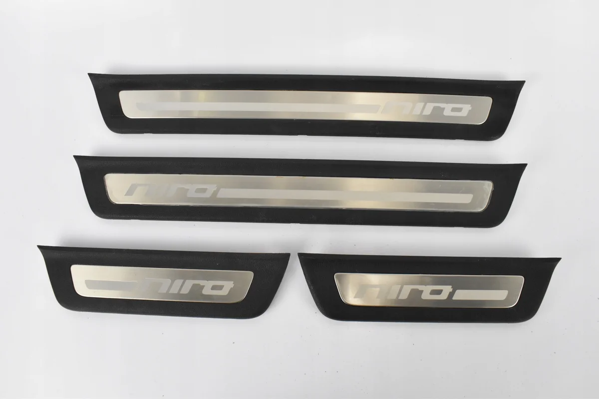 Kia Niro kynnyslistat 85883-G5100
