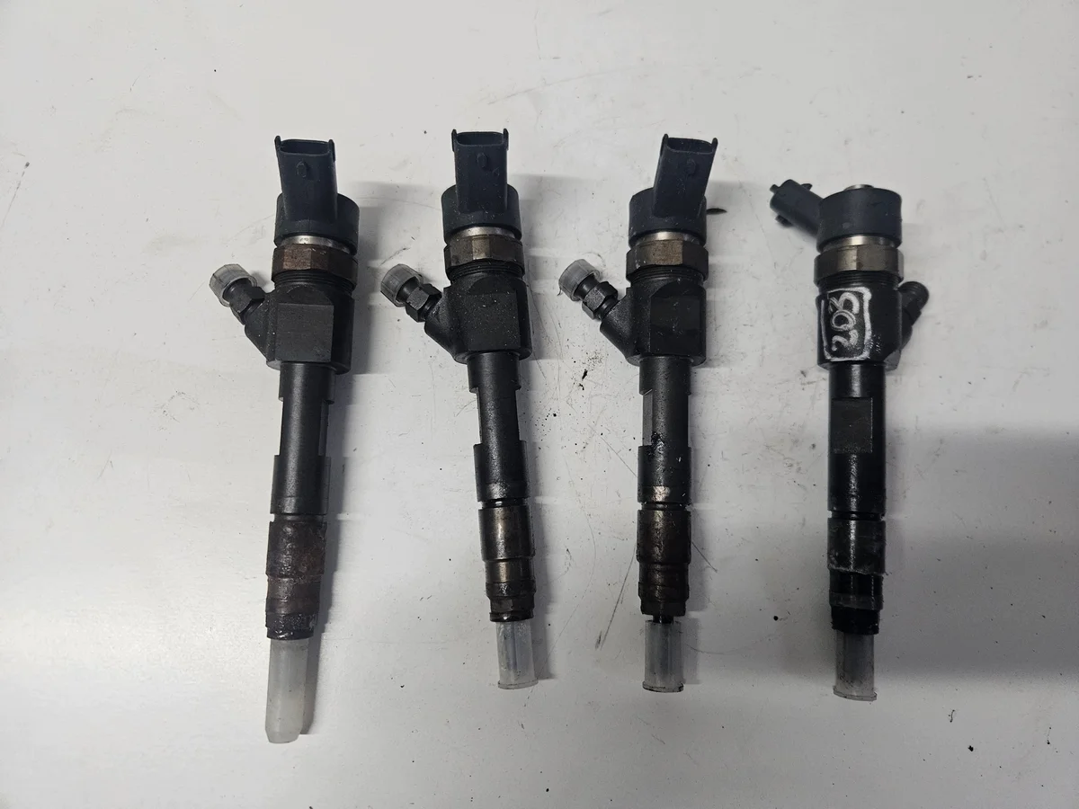Brandstofinjector Suzuki Vitara 1.9 DIDS 0445110230