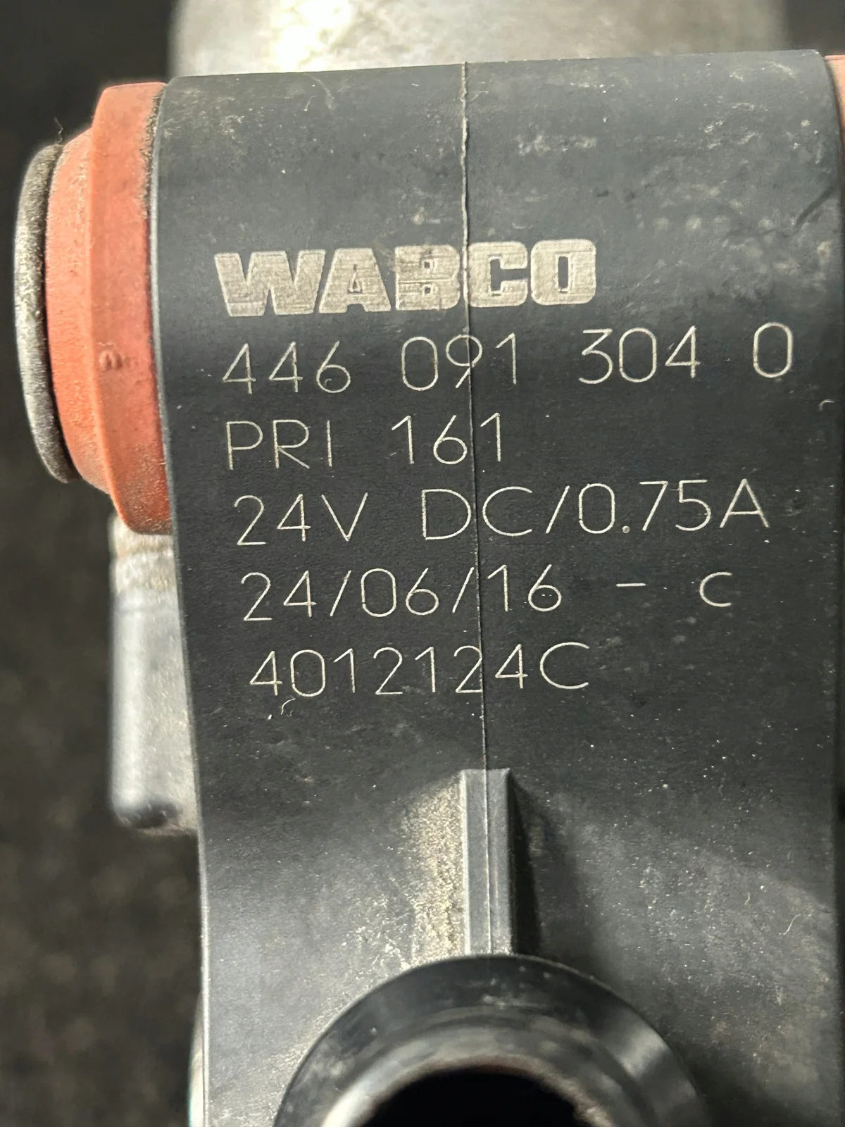 AdBlue Heizungsventil DAF XF 106 2027562 thumbnail 6