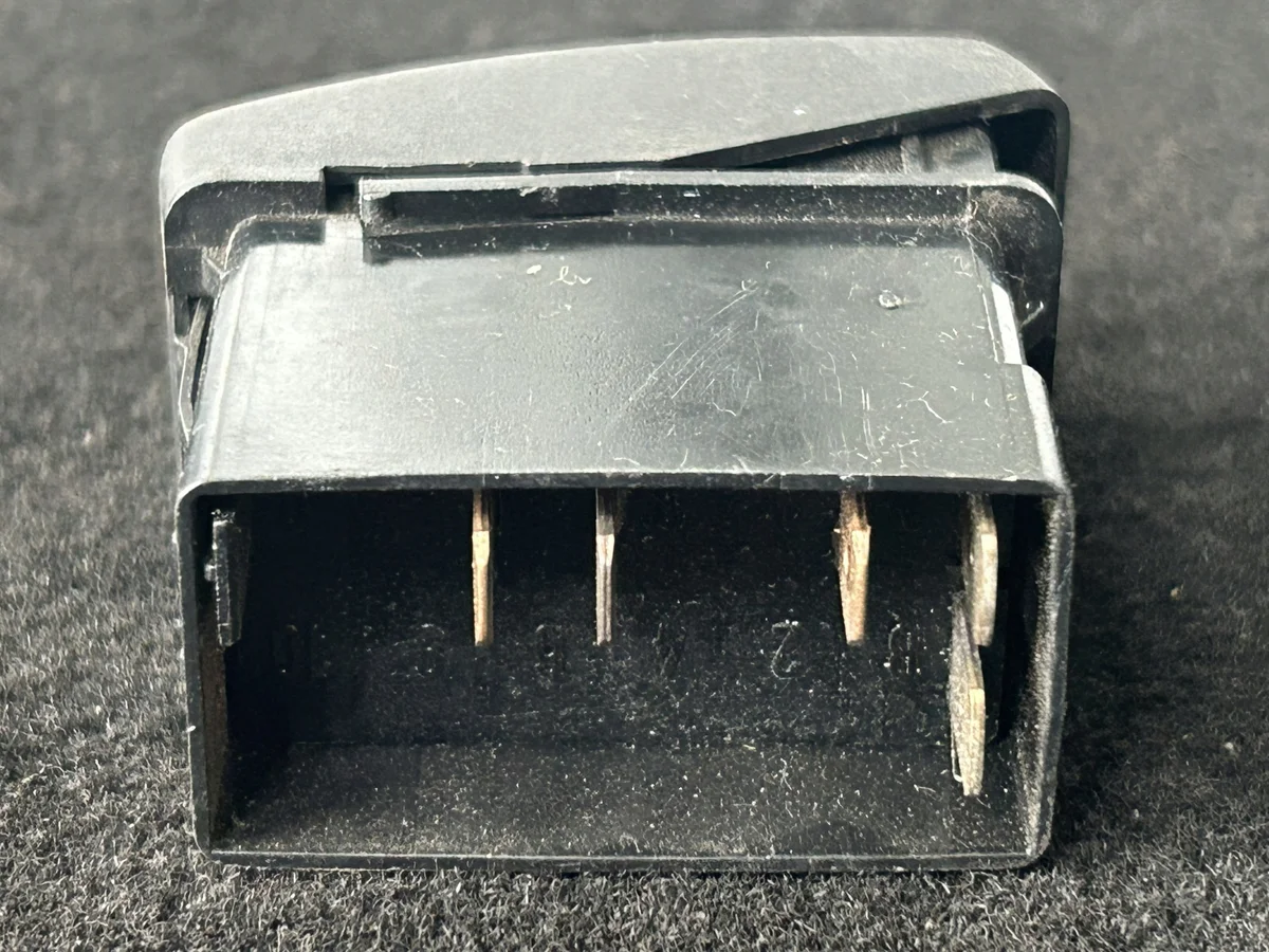 Peruutusvalokytkin DAF XF 105 1435592 image 3