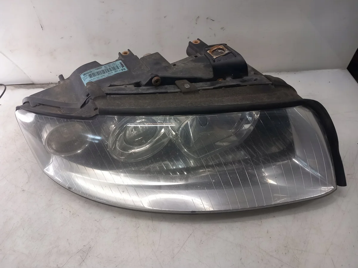 Faro delantero derecho Audi A4 B6 8E0941004F