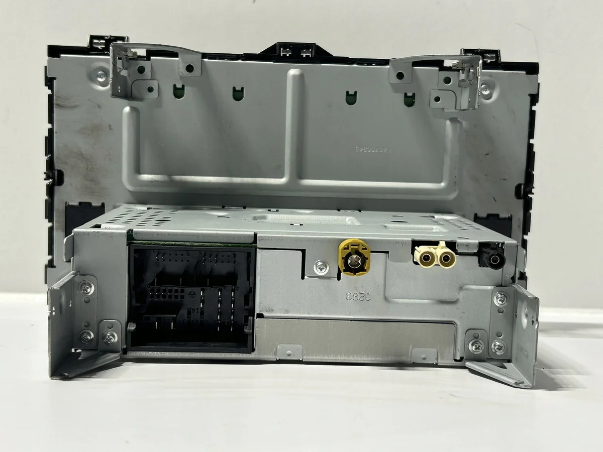 Radio Seat Ateca 575035869M image 3