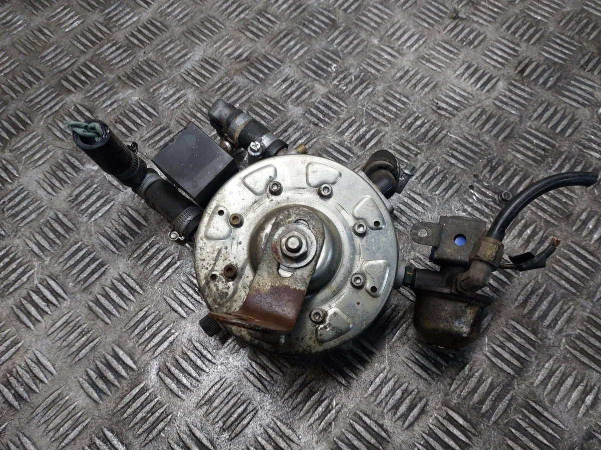 Gasregulator Opel 241257