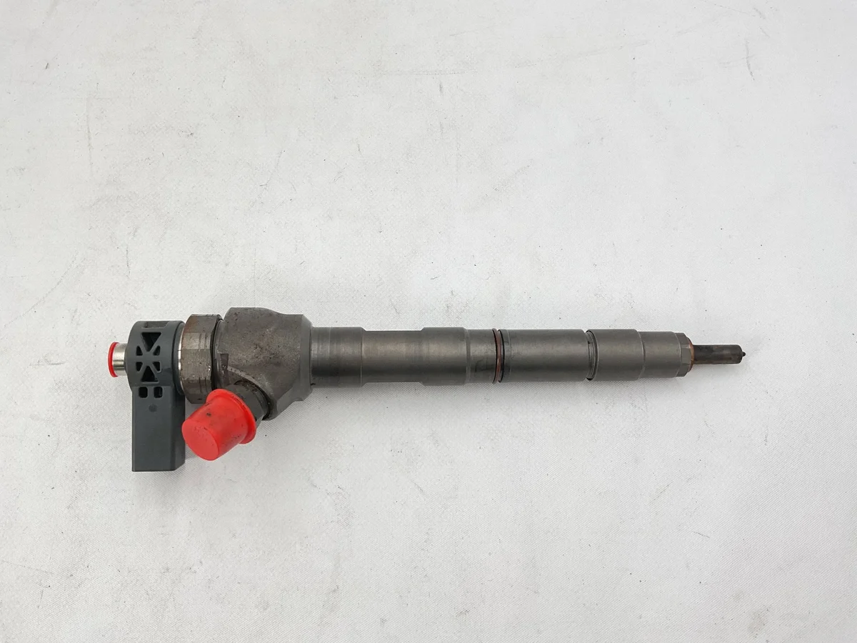 Fuel Injector Audi A3 8V 04L130277E