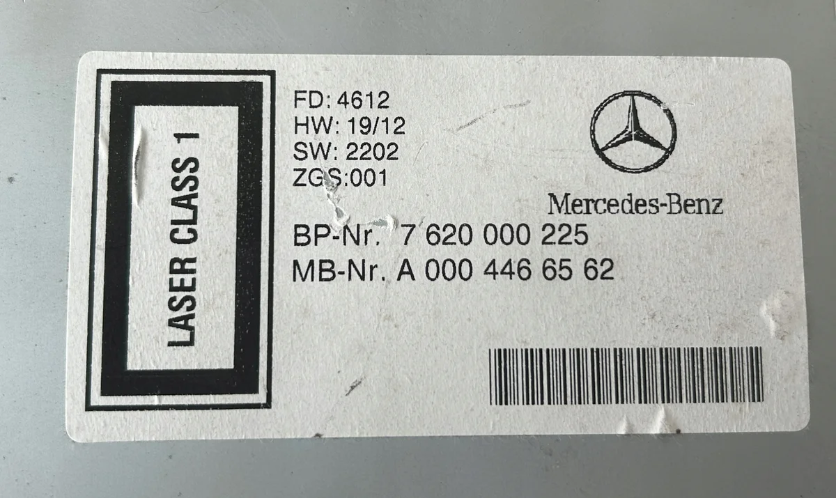 Radio Mercedes Actros MP4 A0004466562 image 3