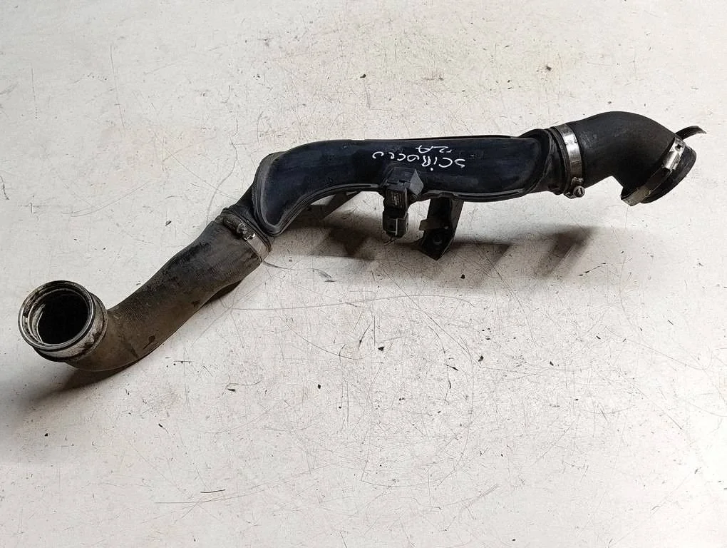 Rör för intercoolerslang Volkswagen Scirocco 1K0145770N2A