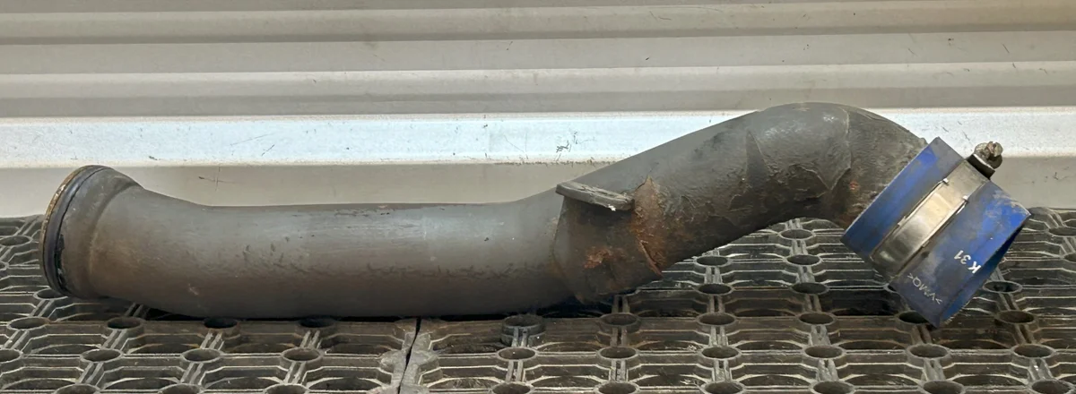 DAF XF 106 Leitung Kühlmittel Retarder 2040691