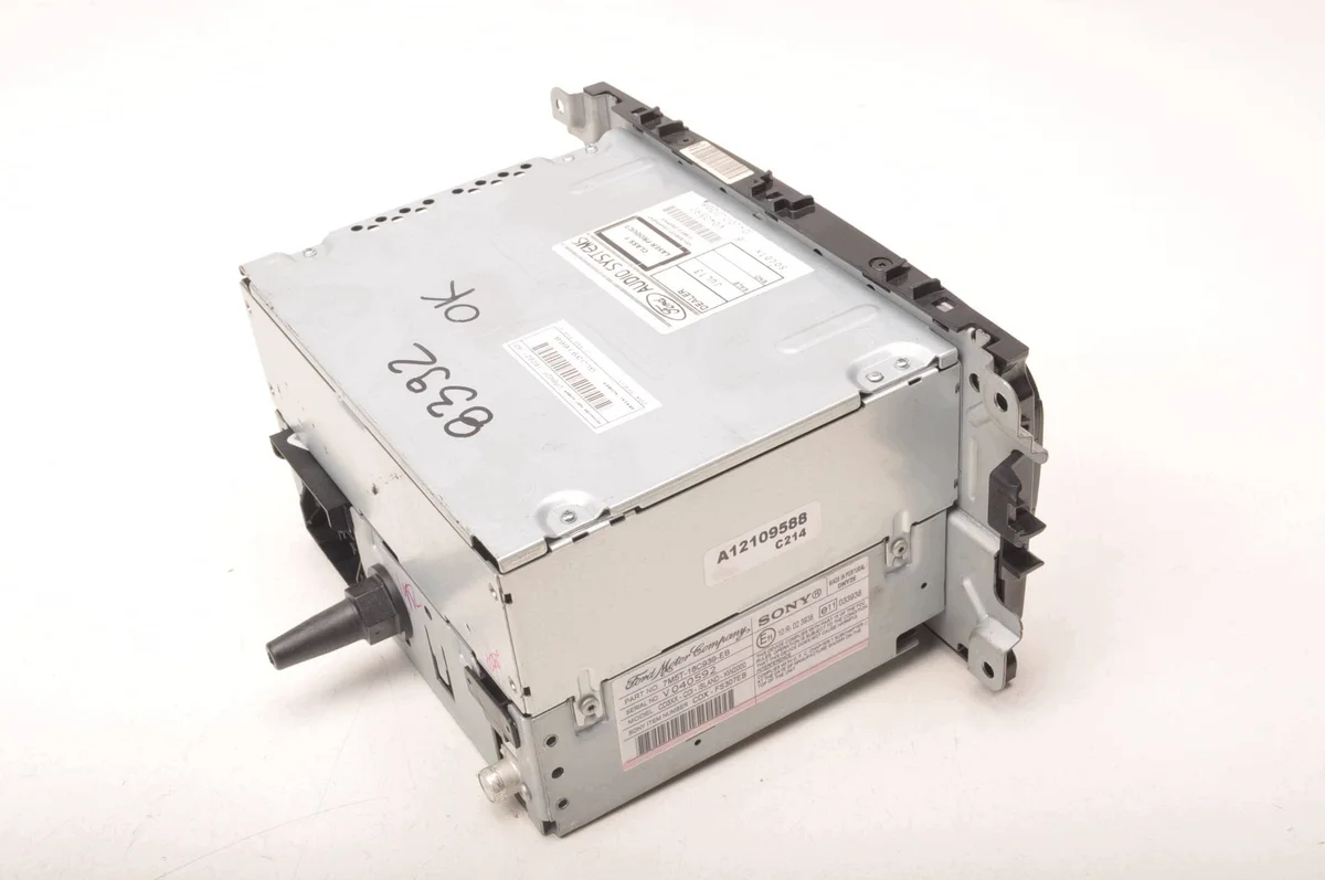 Radio Ford Focus MK2 MR-7M5T-18C939-EB image 6
