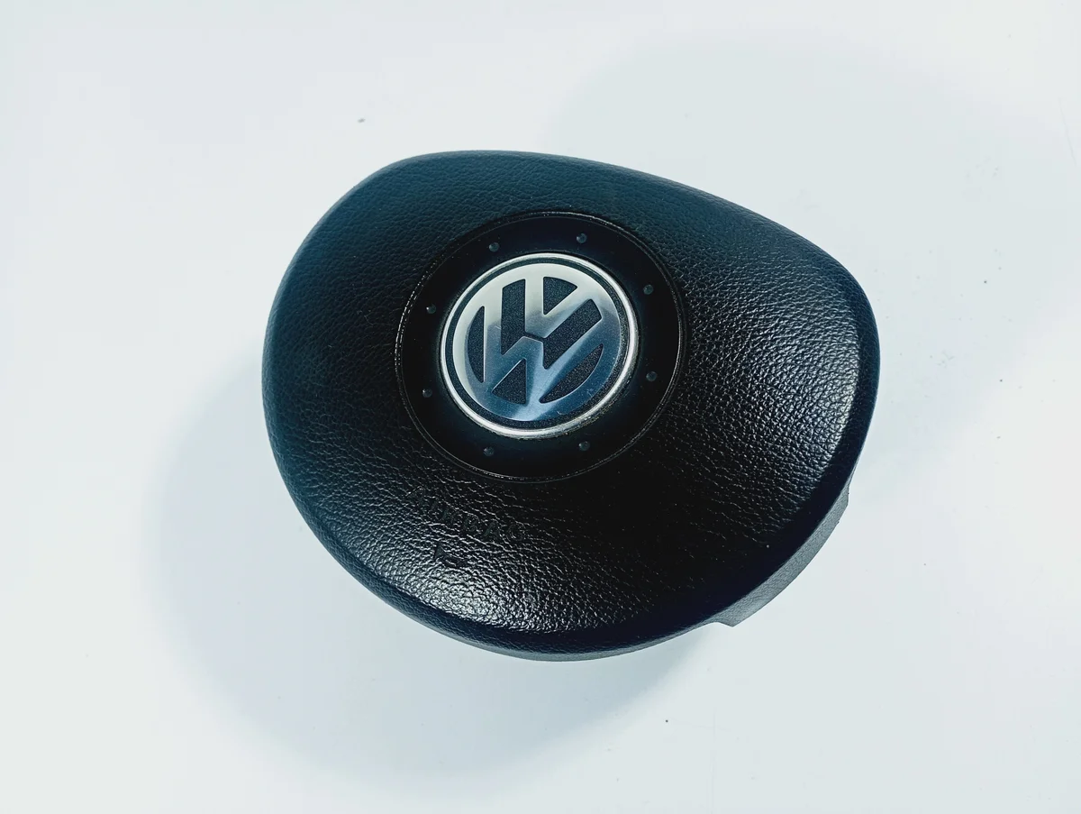 VW Fox Turvatyyny Ohjauspyörä OE 1T0880201A