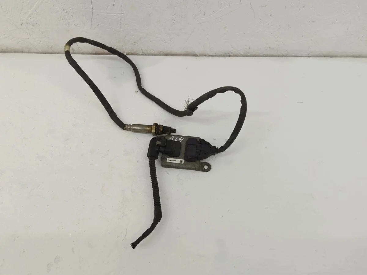 Sonda Lambda Volkswagen Passat B8 04L907805E