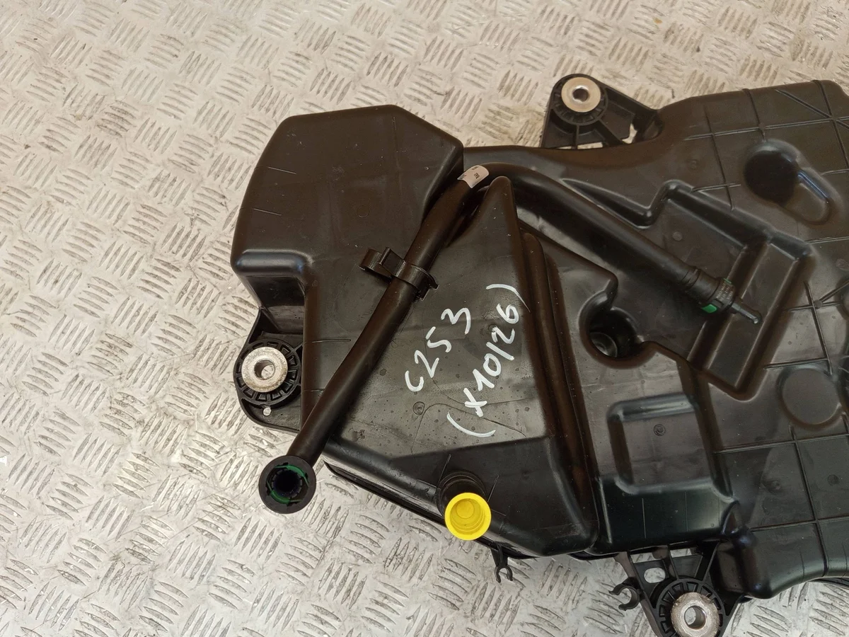 Mercedes A2534701401 AdBlue Tank Pumpe GLC C253 image 3