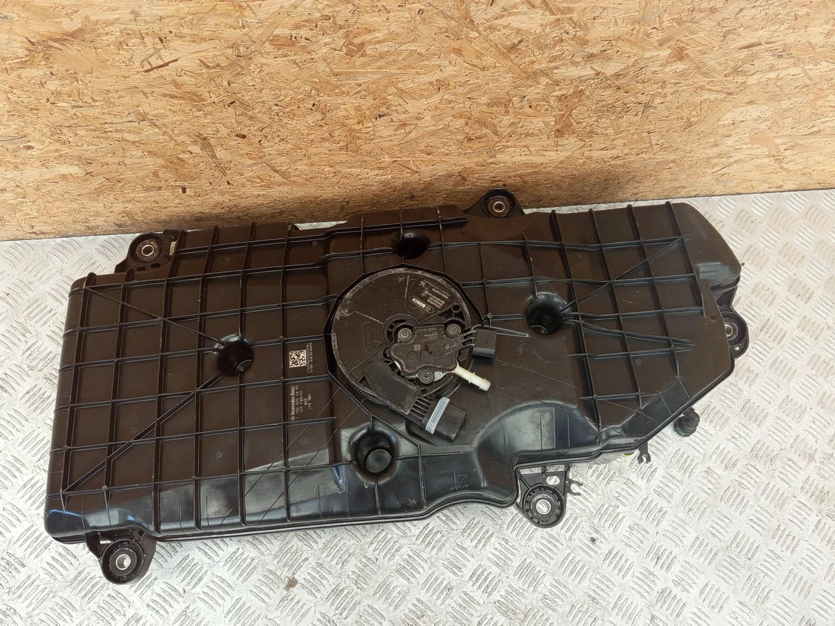 Mercedes A2534701401 AdBlue Tank Pumpe GLC C253 image 9